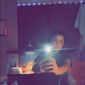 Meet your Posher, Makayla